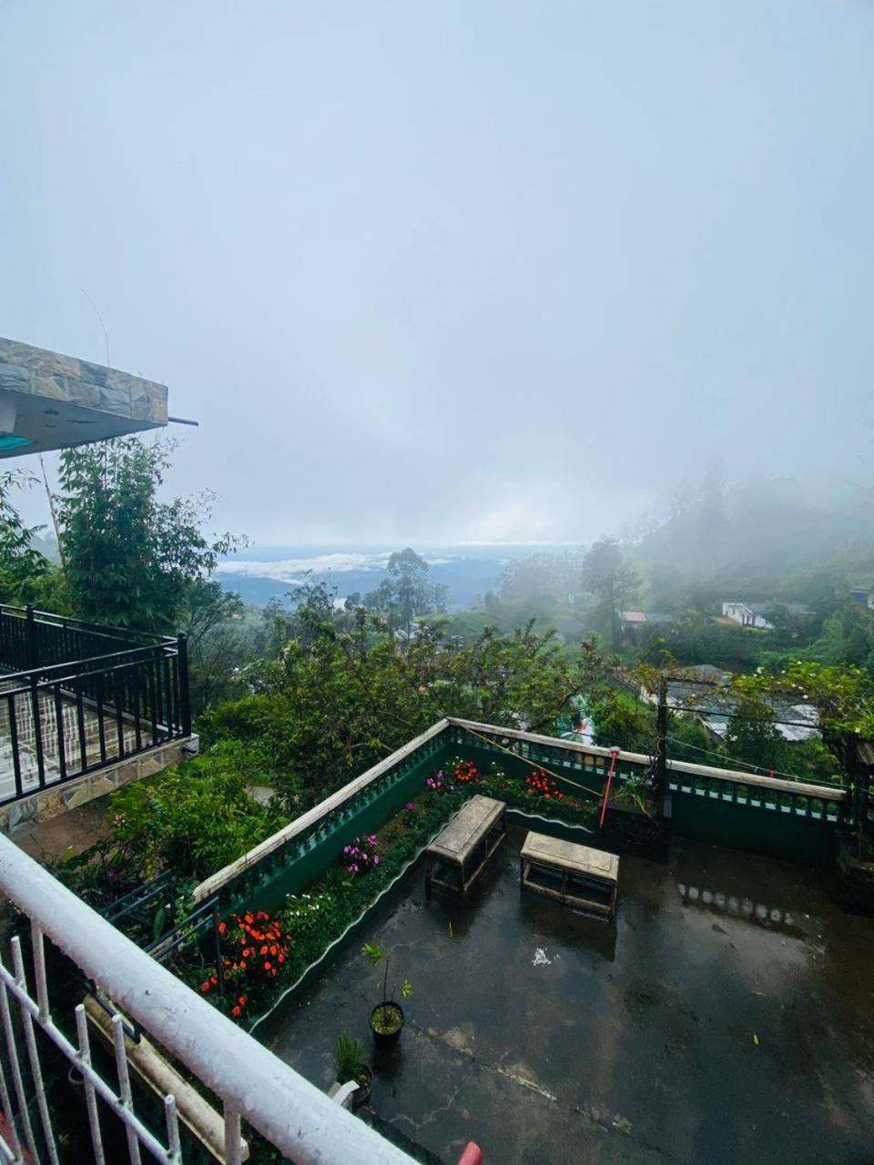 Farah Guest Inn Haputale Exterior photo